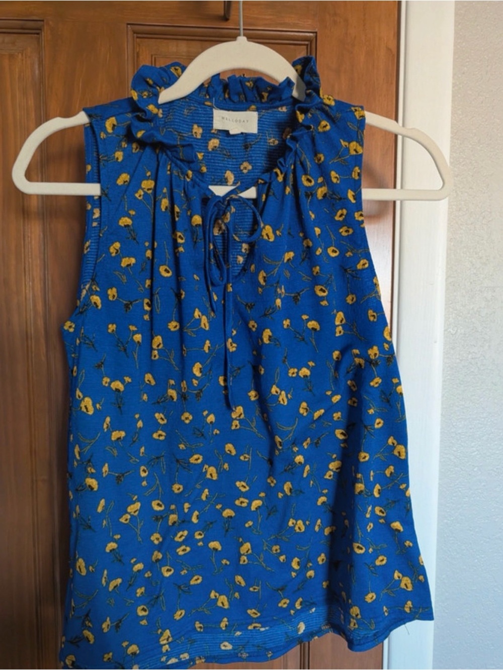 MELLODAY Royal Blue Sleeveless Floral Tie-Neck Top